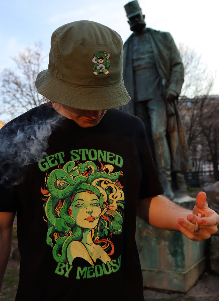 <tc>Get stoned by Medusa|Unisex T-Shirt</tc>