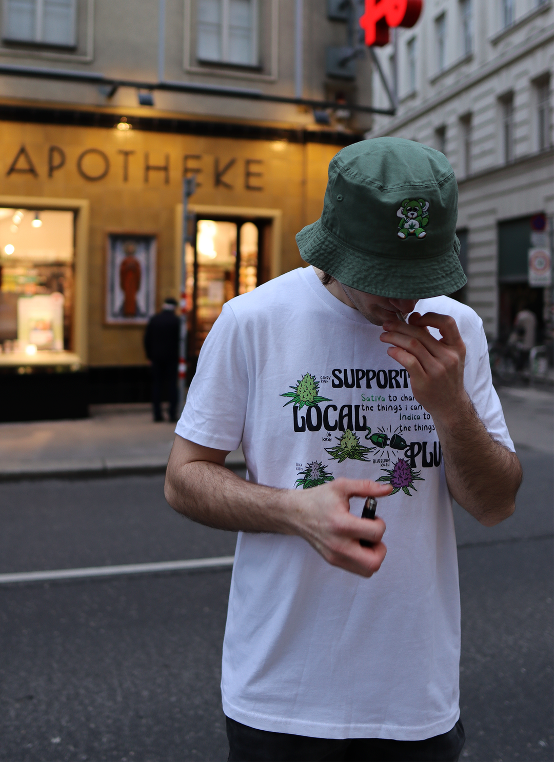 <tc>Support your local plug|Unisex T-Shirt</tc>